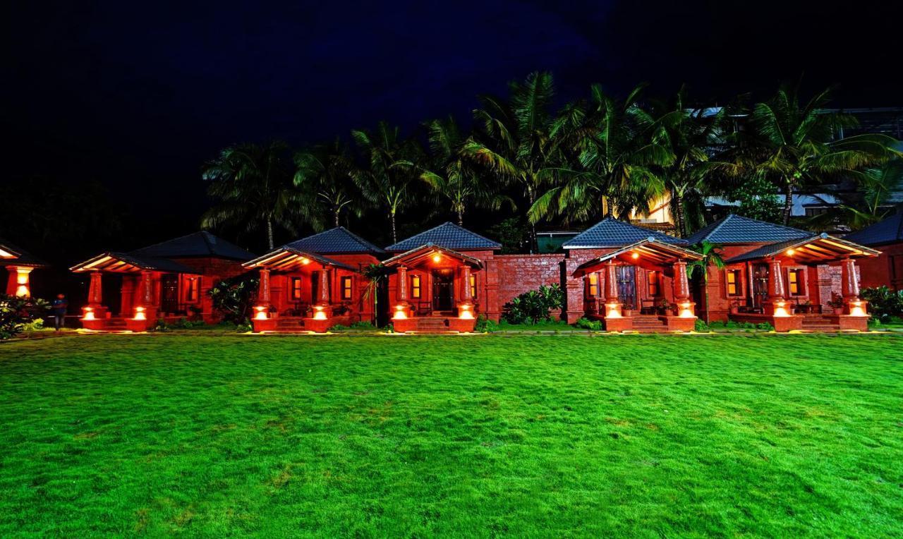 Siddhagiri Hotel And Resort Wai Bagian luar foto