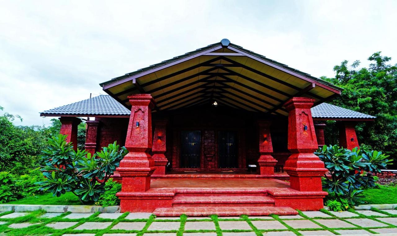 Siddhagiri Hotel And Resort Wai Bagian luar foto